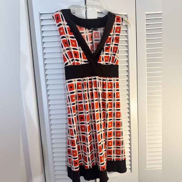 Red and Black Patterned Midi Dress - Picture 1 of 4